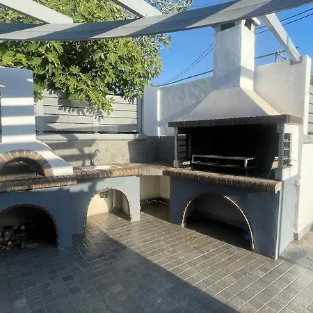 Villa Maria - Modern 3 Bed With Panoramic Sea View *